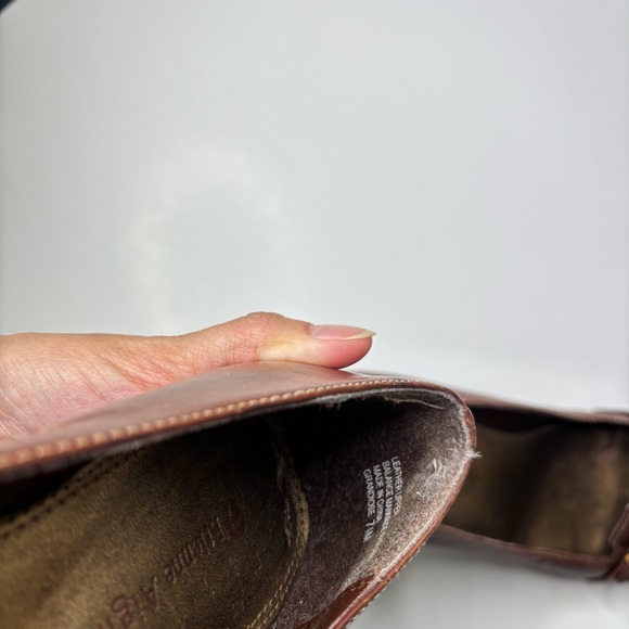 Etienne Aigner Brown Leather Pointed Toe Pump Office Career Size 7.5M SH5 - Picture 9 of 10